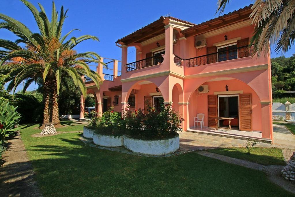 Pool Villa Grigoris Aspiotades Exteriér fotografie